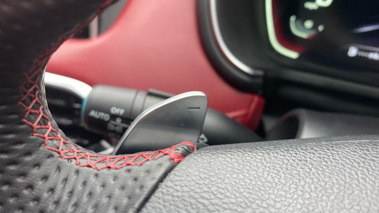 MG HS 1.5 T-GDI Trophy 5dr DCT Petrol Hatchback